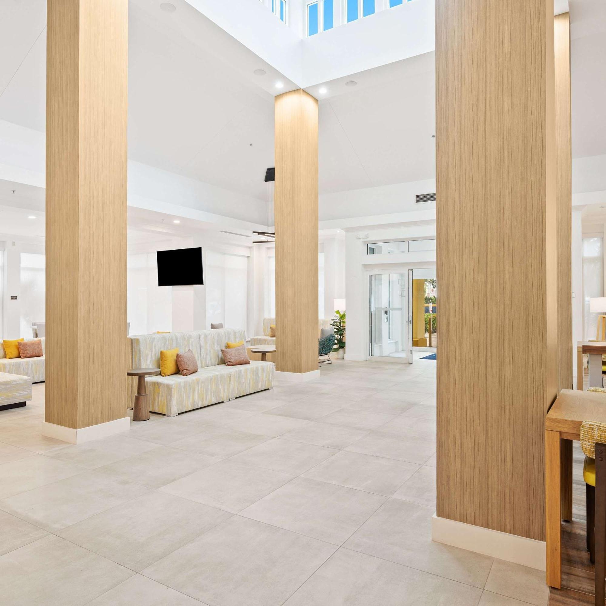 Hilton Garden Inn Ft. Lauderdale Airport-Cruise Port Dania Beach Exterior foto